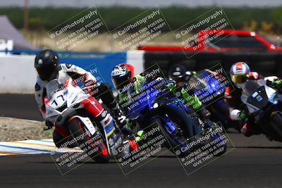 media/Jun-07-2025-TrackDaz (Sat) [[4413525952]]/B Group/1220pm (Turn 1)/